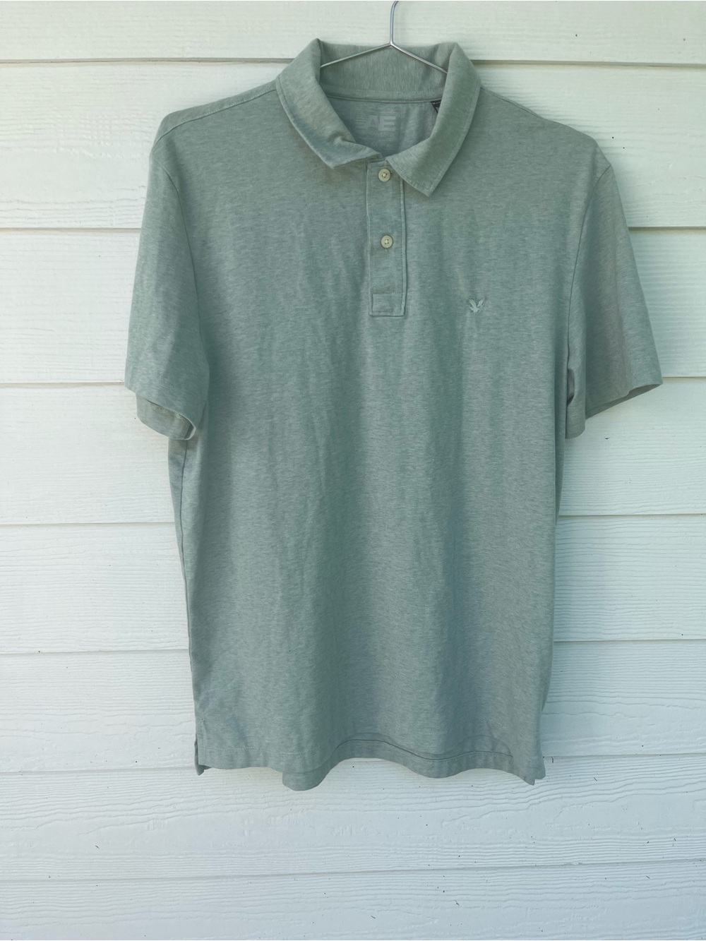 Men's American Eagle Light Teal Short Sleeve Button Down Shirt (NWT)- Size M